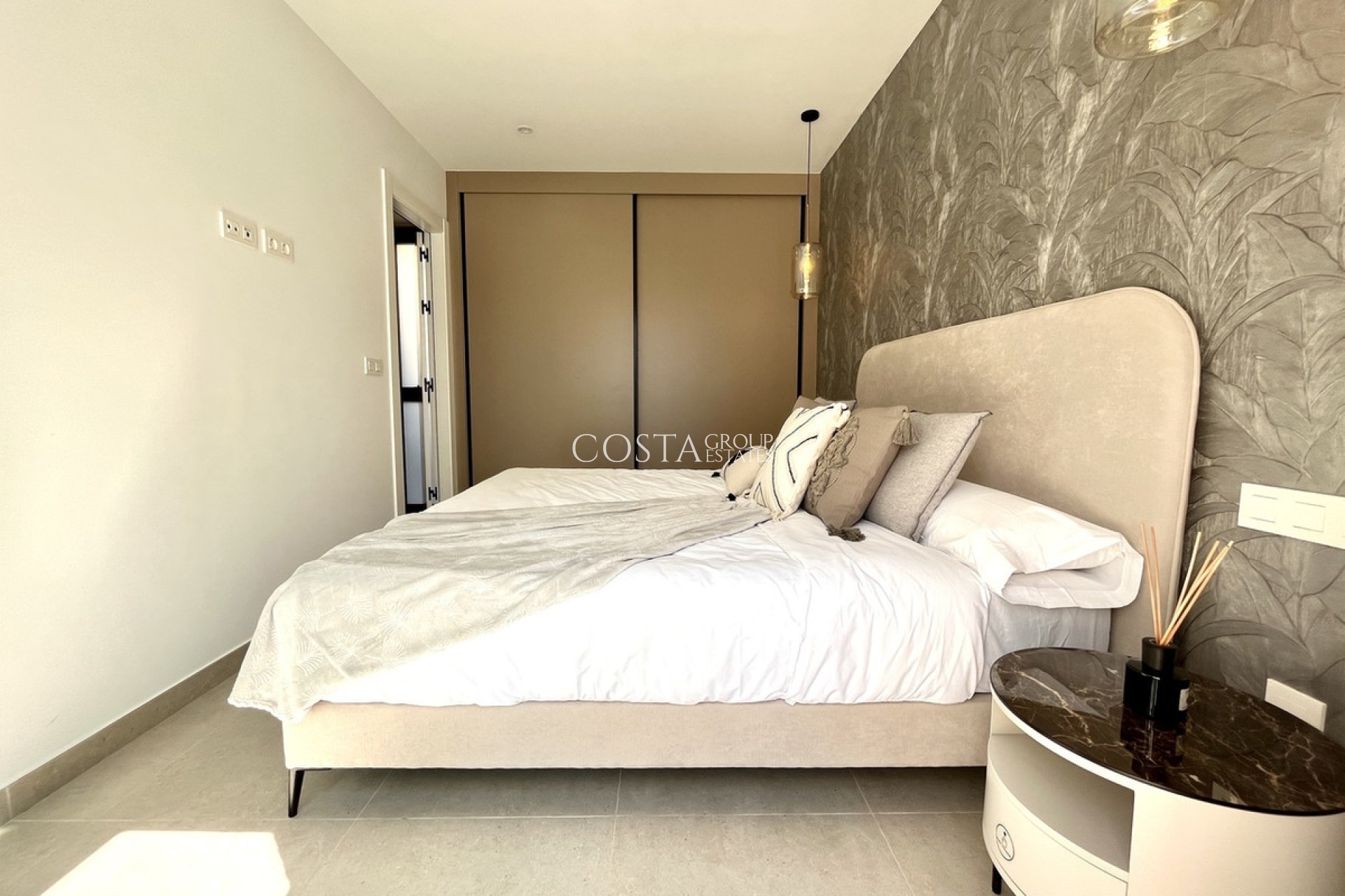 Revente - Villa -
Rojales - Rojales Centro