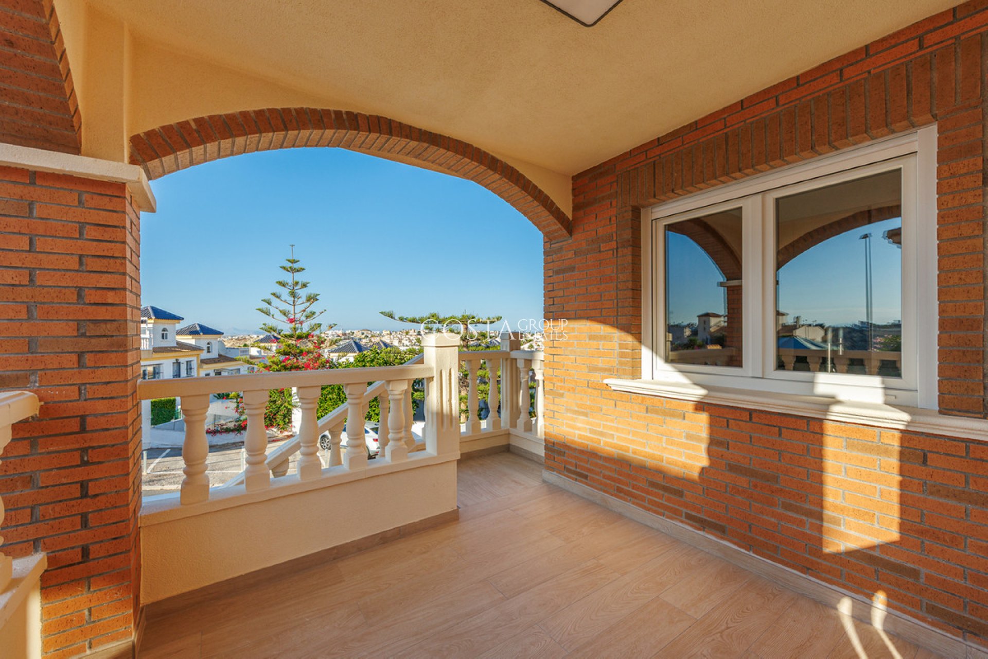 Revente - Villa -
Rojales - Rojales Centro