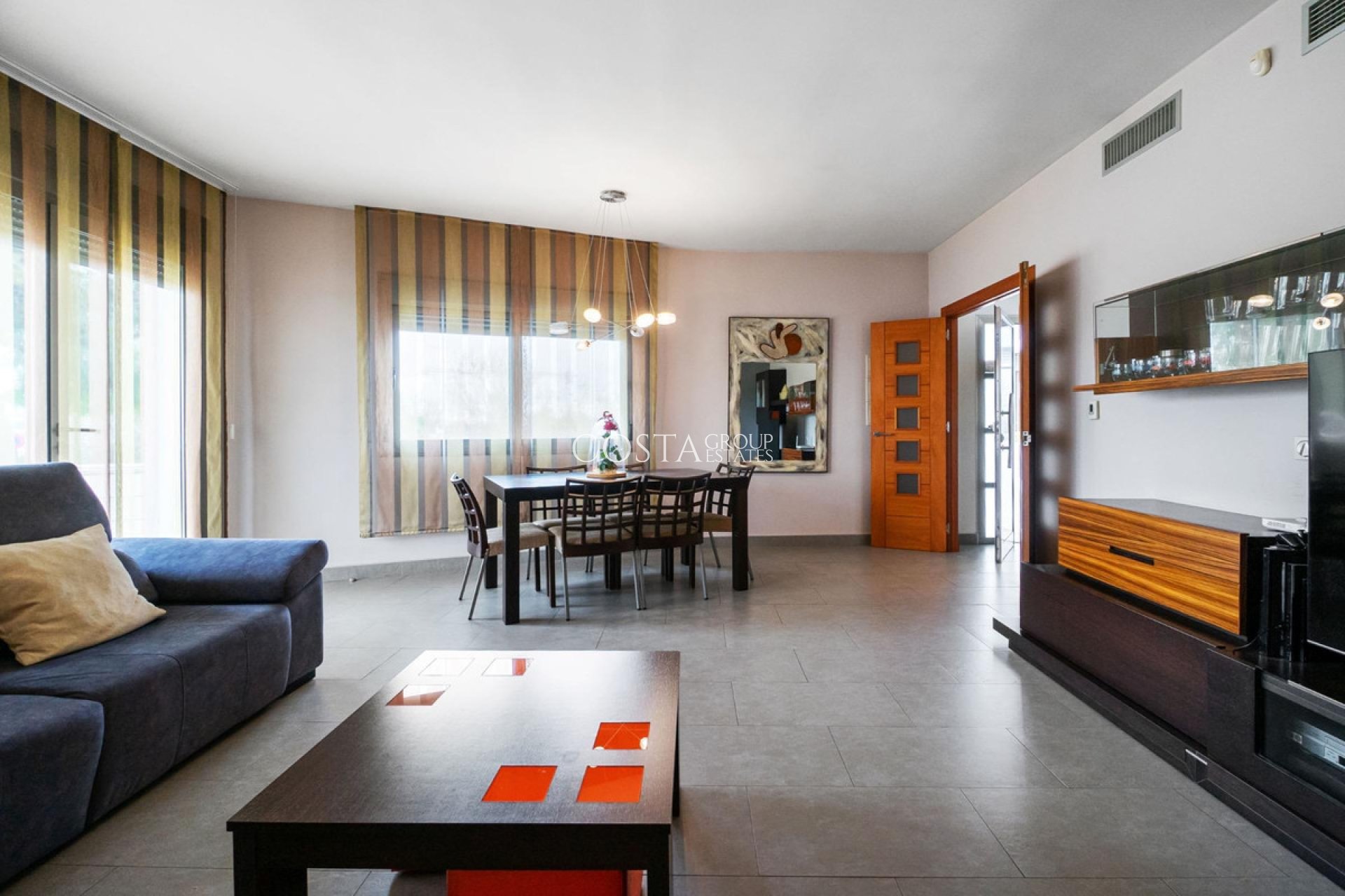 Revente - Villa -
Rojales - Rojales Centro