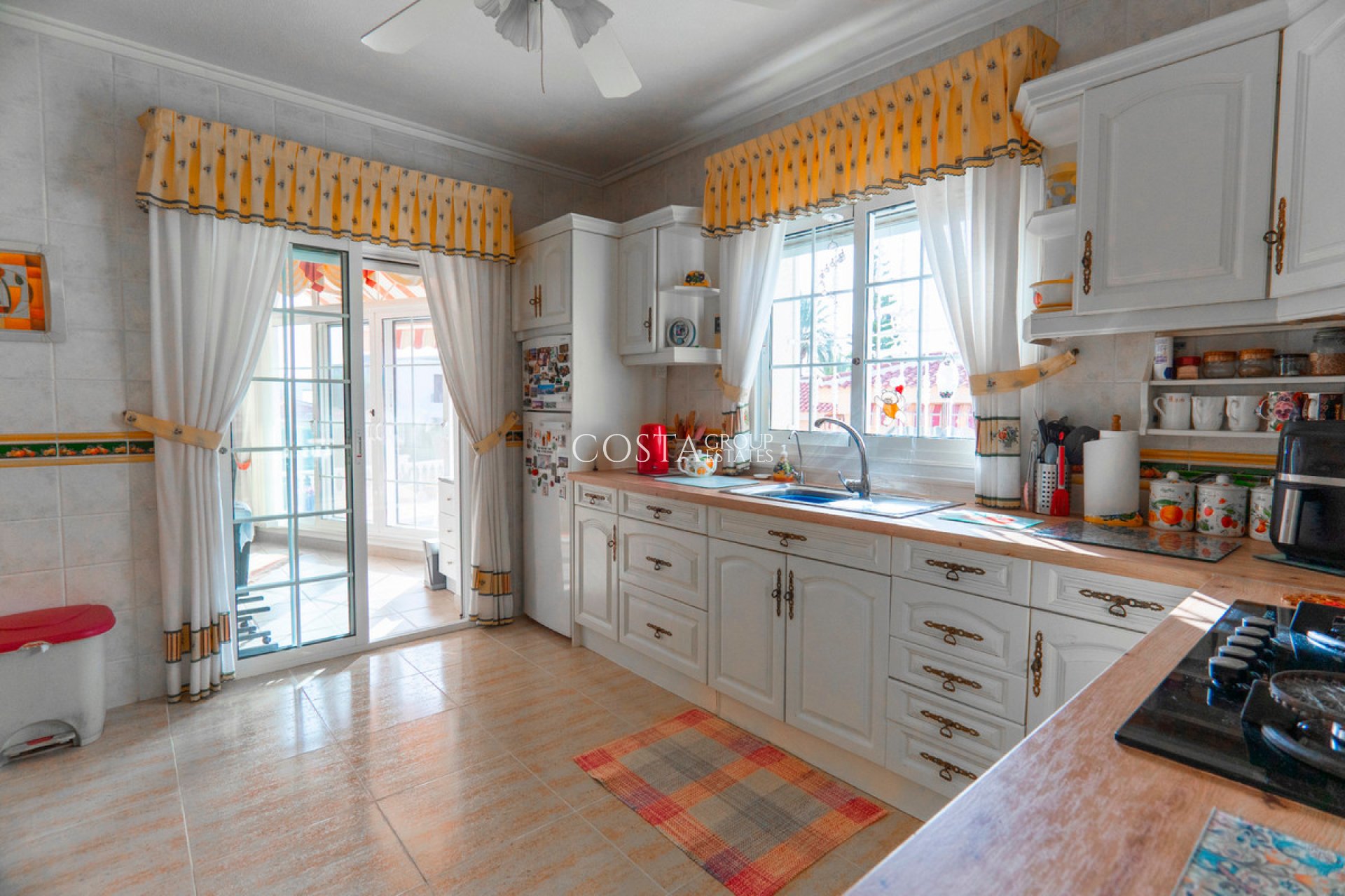 Revente - Villa -
Rojales - Rojales Centro