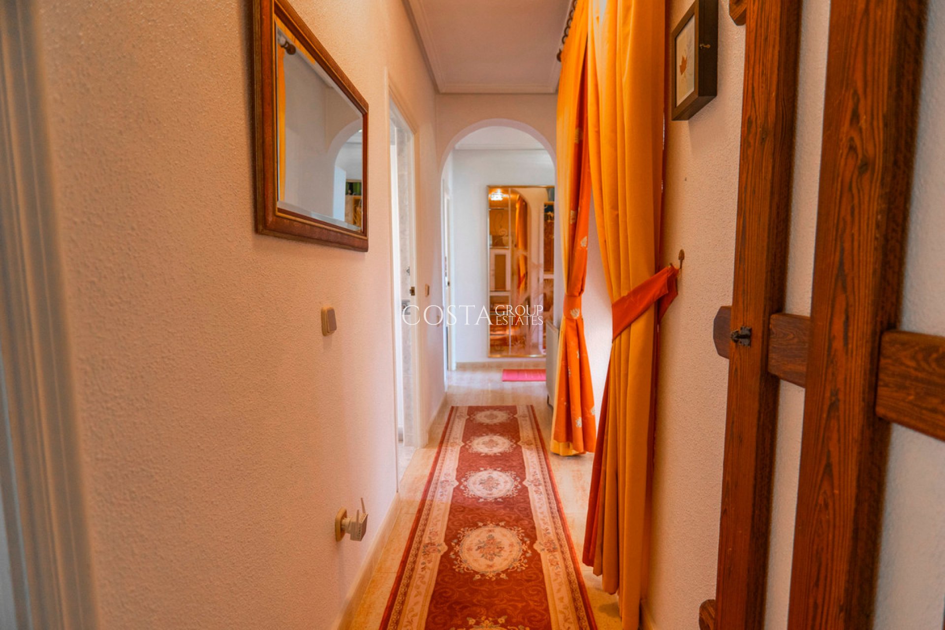 Revente - Villa -
Rojales - Rojales Centro