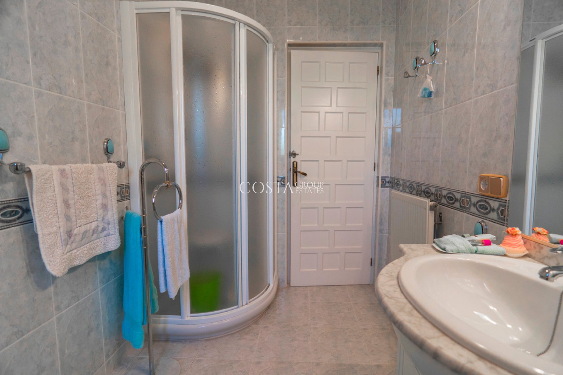 Revente - Villa -
Rojales - Rojales Centro