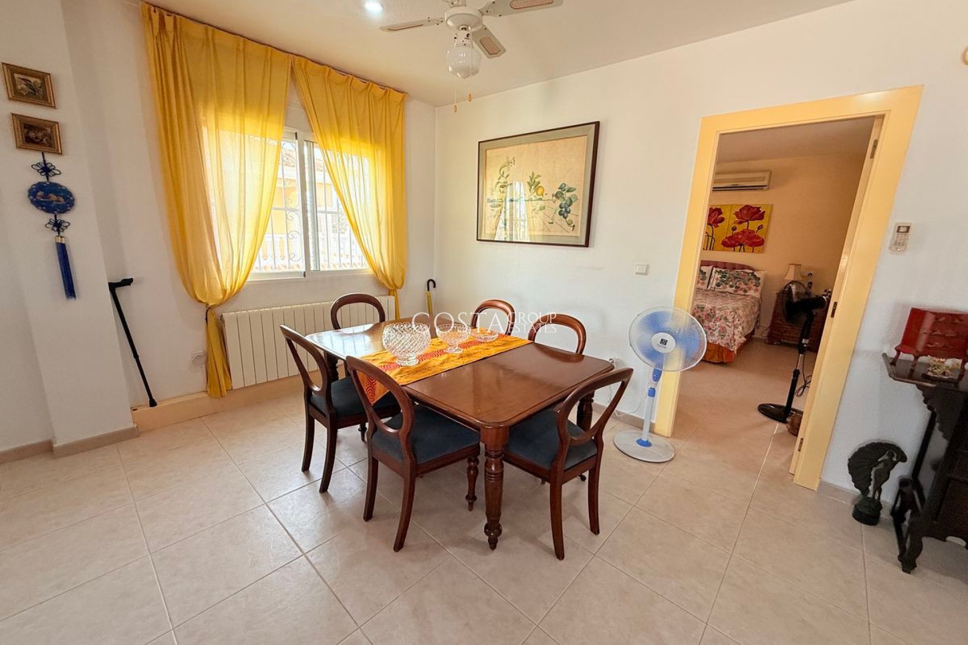 Revente - Villa -
Rojales