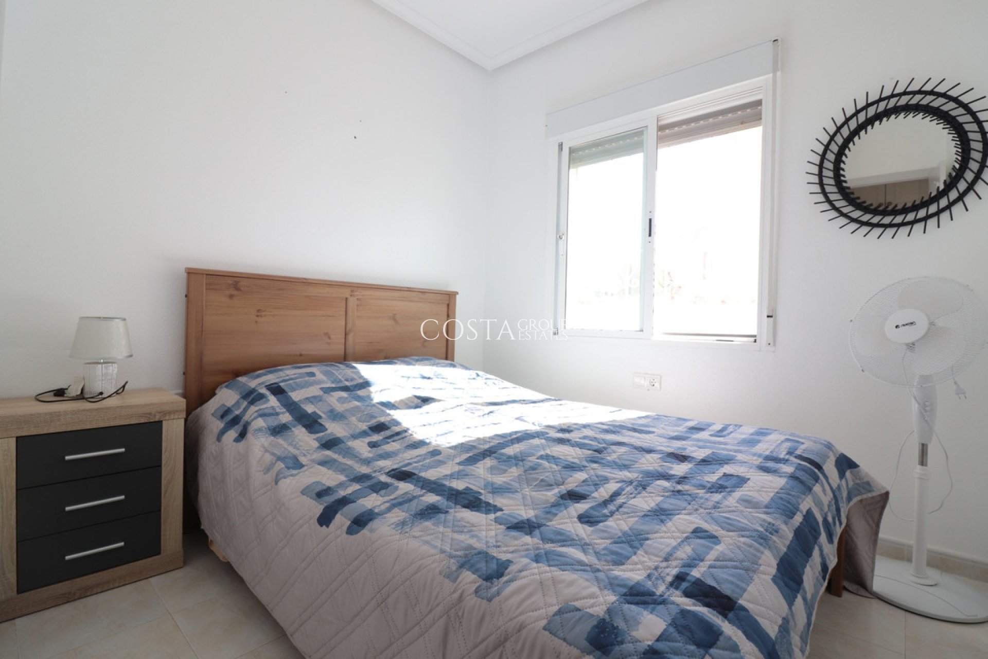 Revente - Villa -
Rojales