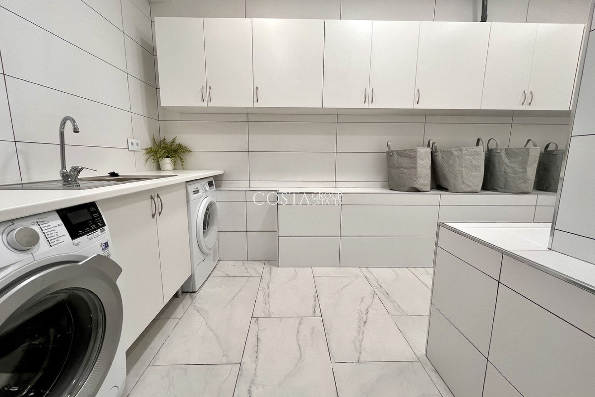 Revente - Villa -
San Miguel de Salinas - San Miguel de Salinas Centro