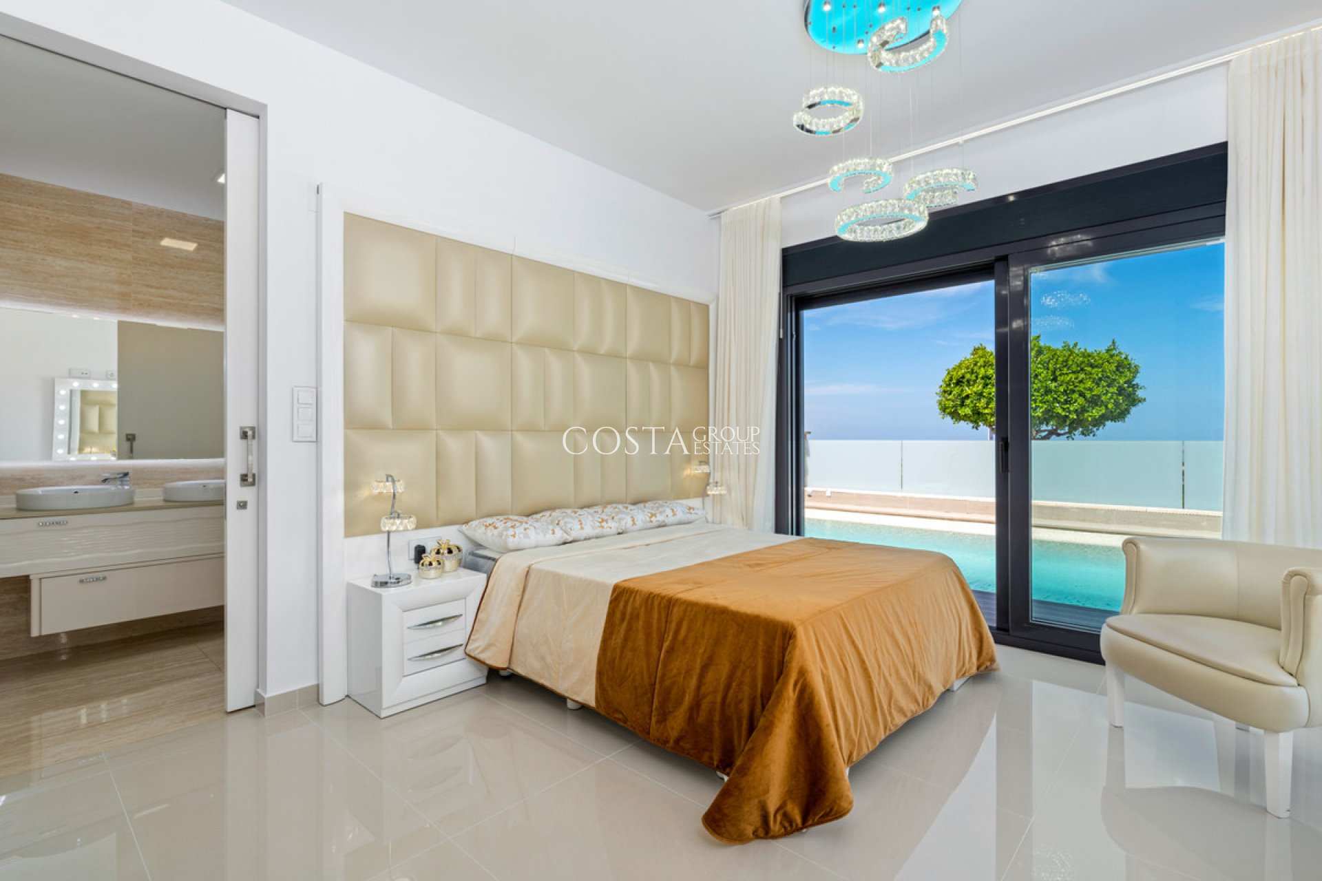 Revente - Villa -
San Miguel de Salinas - San Miguel de Salinas Centro