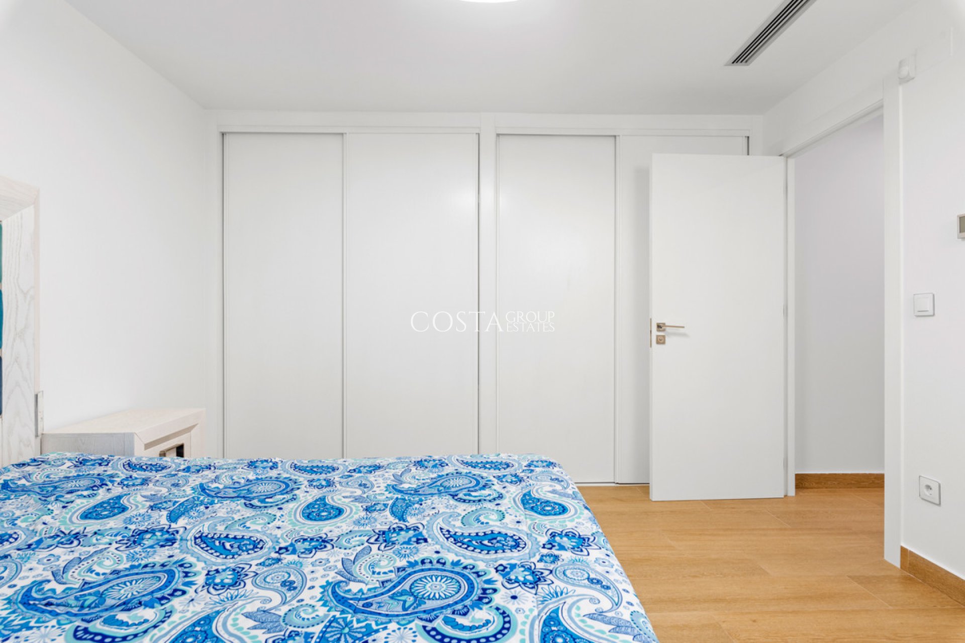 Revente - Villa -
San Miguel de Salinas - San Miguel de Salinas Centro