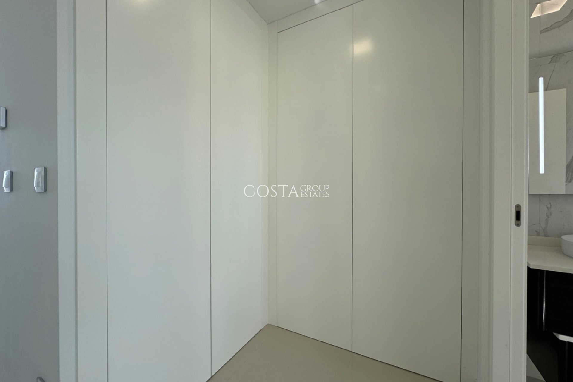 Revente - Villa -
San Miguel de Salinas - San Miguel de Salinas Centro