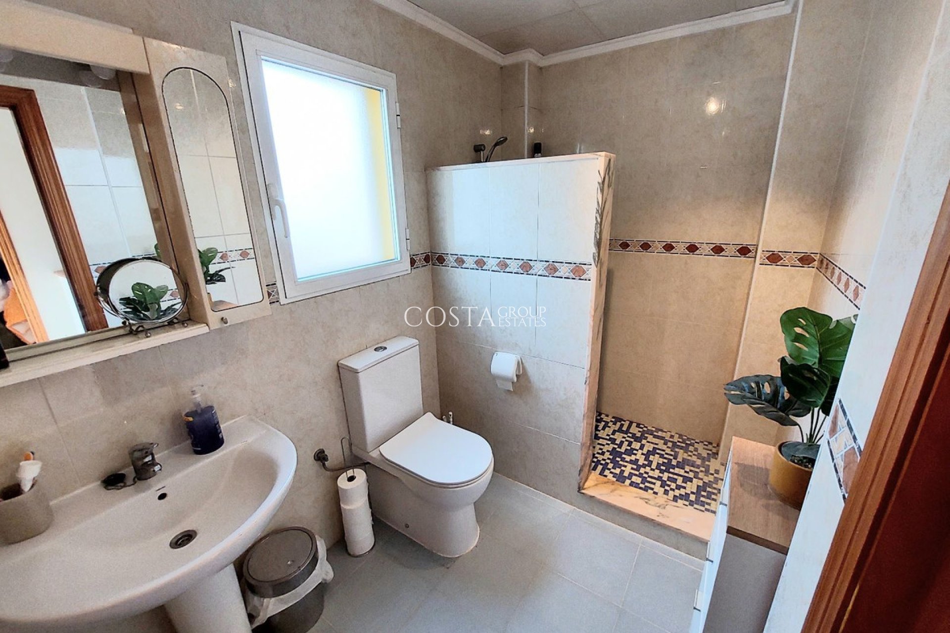 Revente - Villa -
San Miguel de Salinas - San Miguel de Salinas Centro