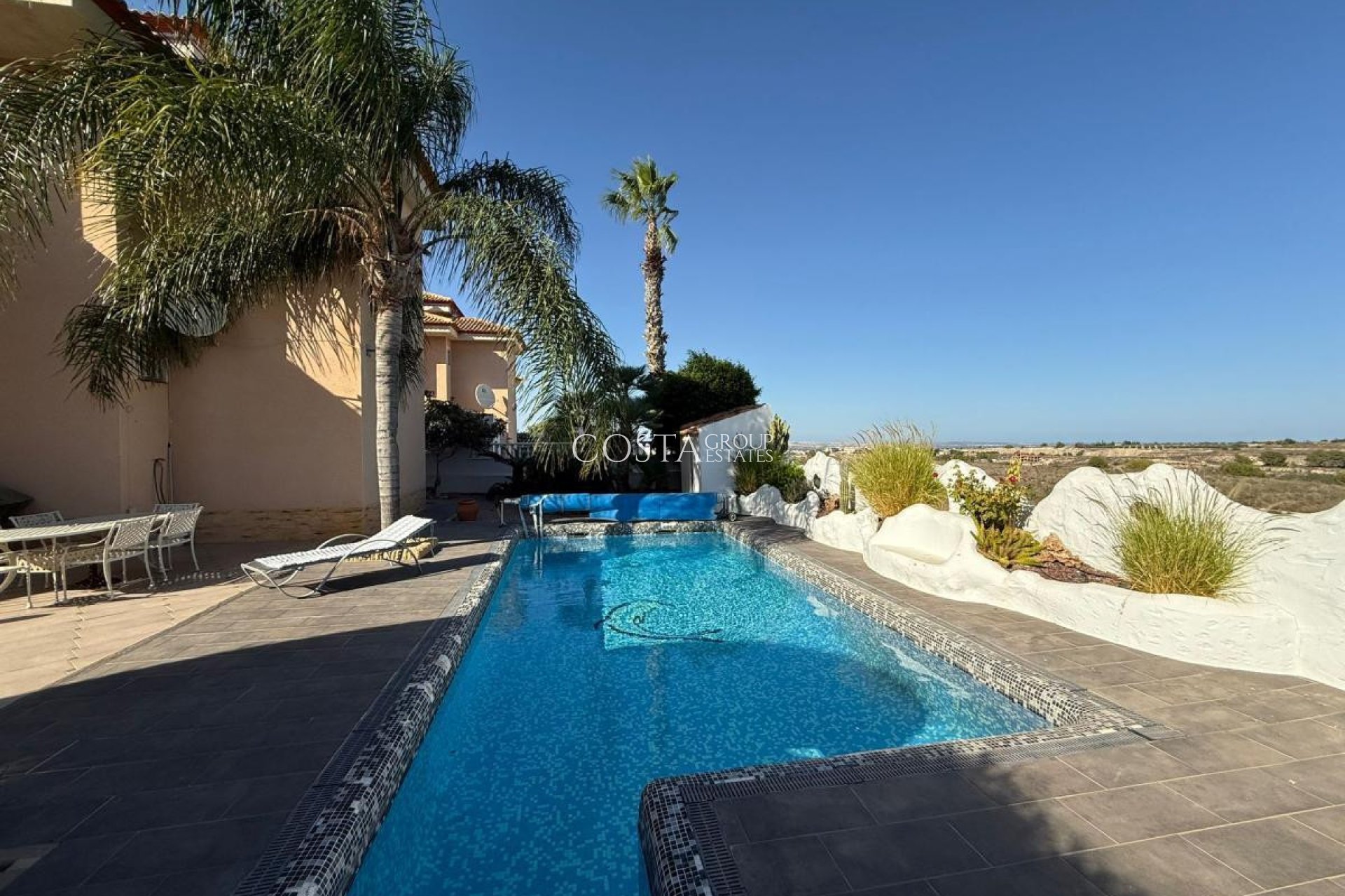 Revente - Villa -
San Miguel de Salinas - San Miguel de Salinas Centro