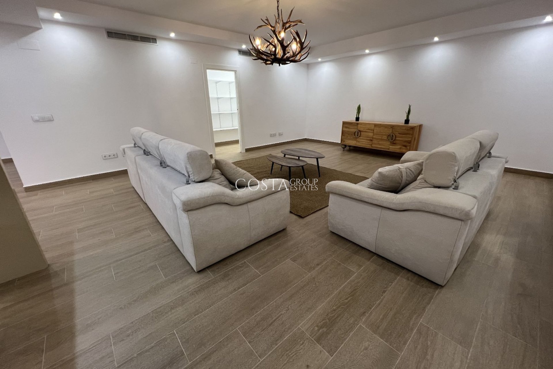 Revente - Villa -
San Miguel de Salinas - San Miguel de Salinas Centro