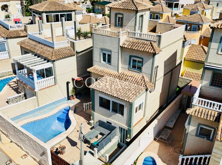 Revente - Villa -
San Miguel de Salinas - San Miguel de Salinas Centro