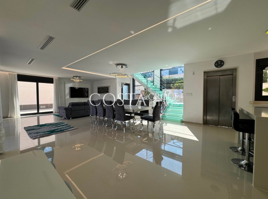 Revente - Villa -
San Miguel de Salinas - San Miguel de Salinas Centro