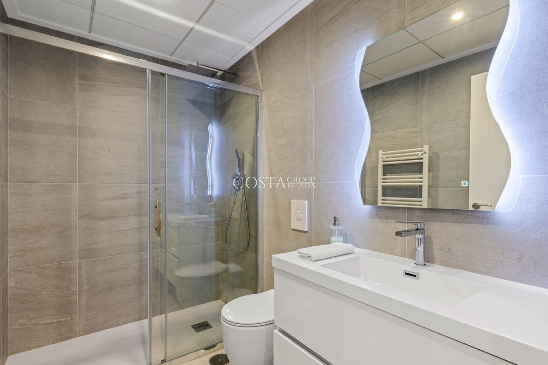 Revente - Villa -
San Miguel de Salinas - San Miguel de Salinas Centro