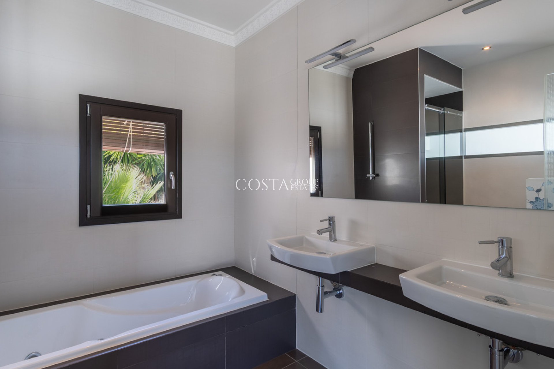 Revente - Villa -
Teulada - Moraira