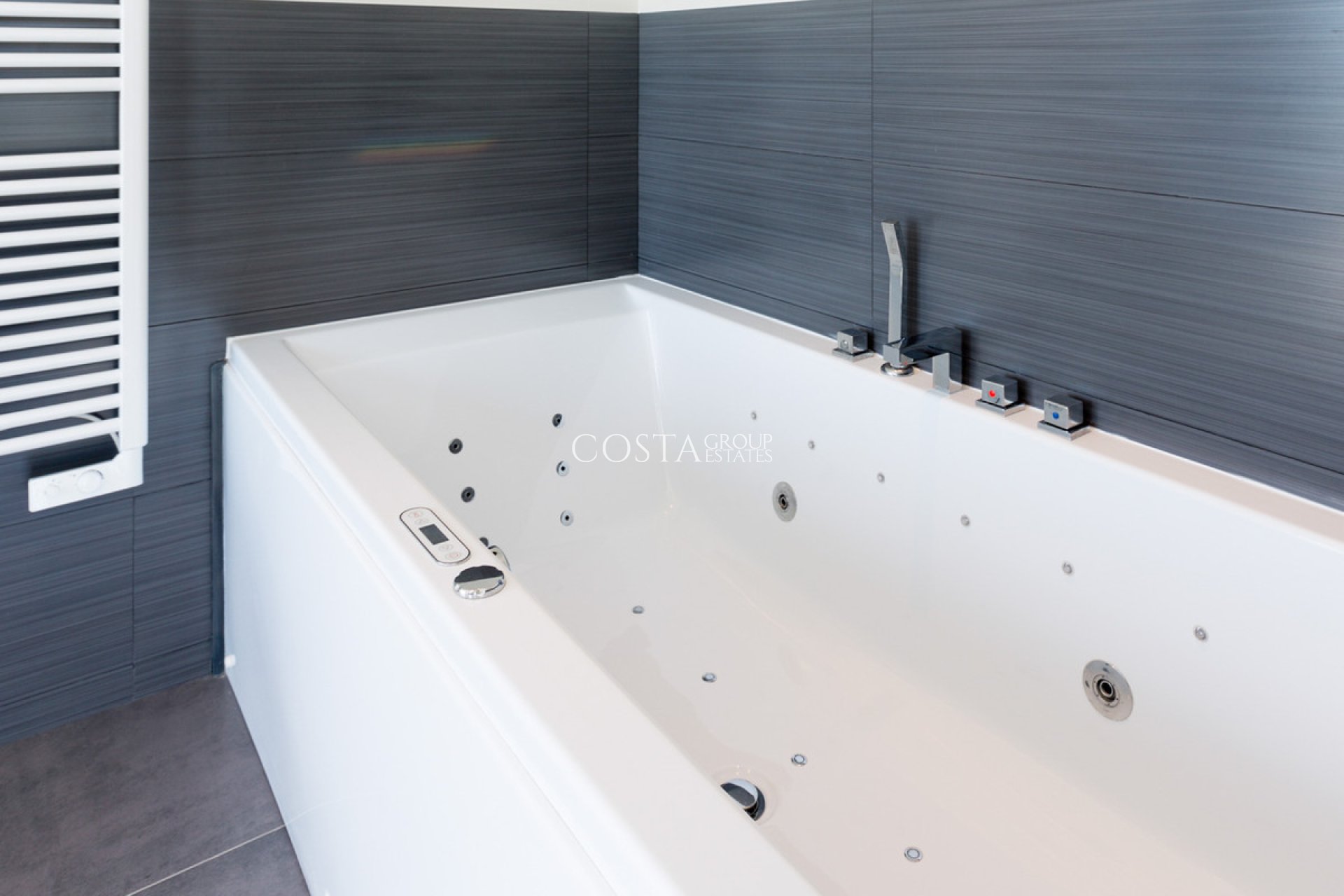 Revente - Villa -
Teulada - Moraira