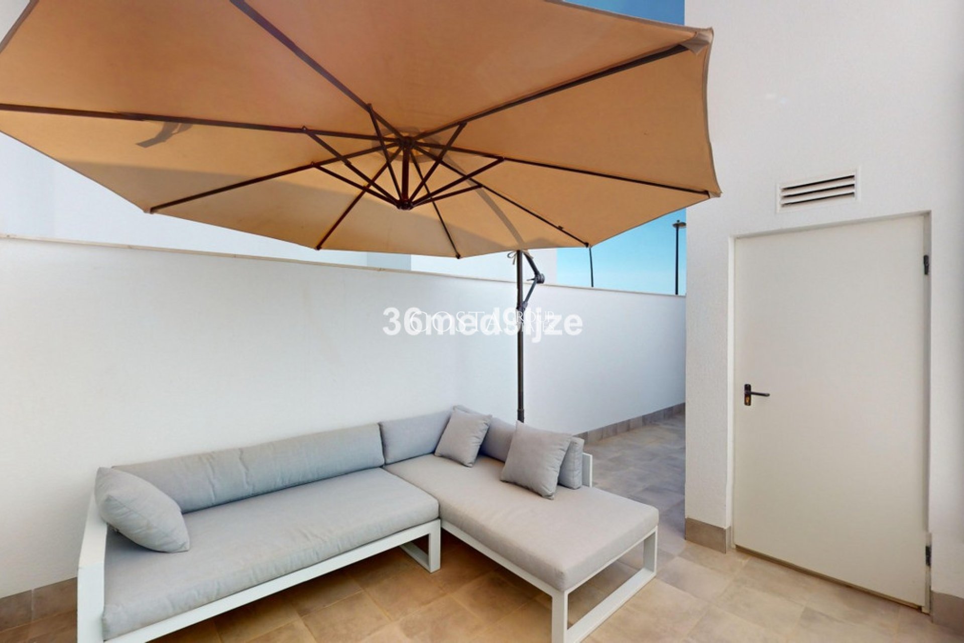 Revente - Villa -
Torre-Pacheco - Roldan