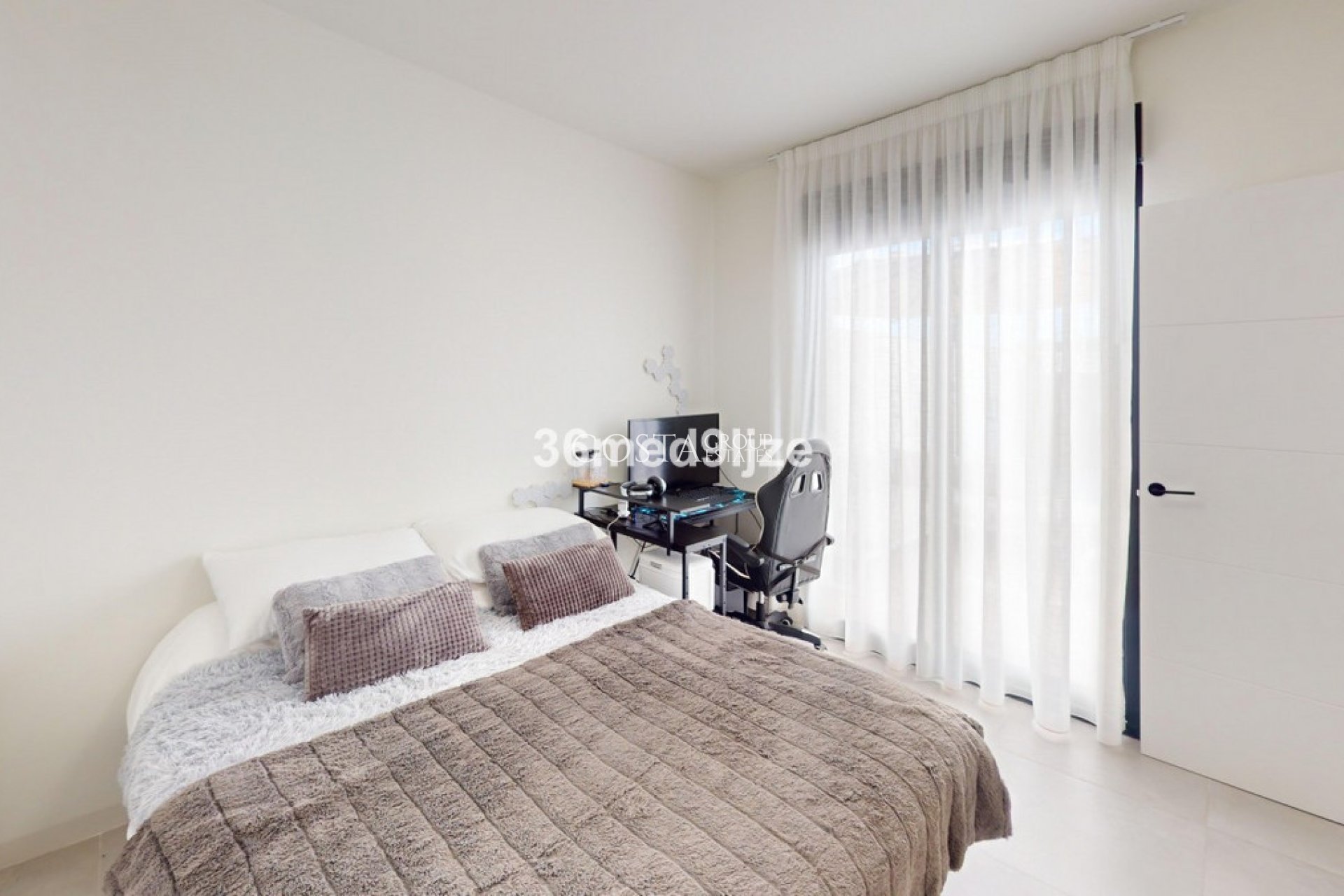 Revente - Villa -
Torre-Pacheco - Roldan