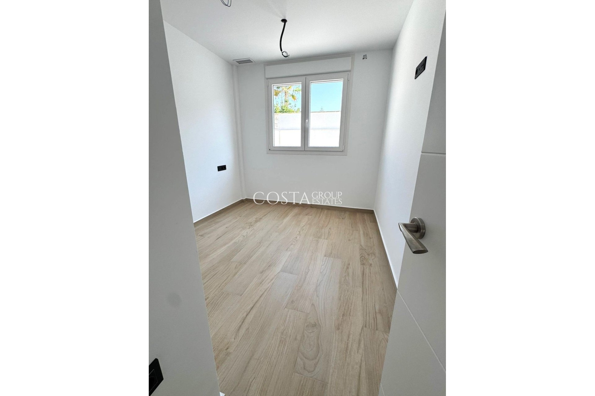 Revente - Villa -
Torrevieja - Aguas Nuevas