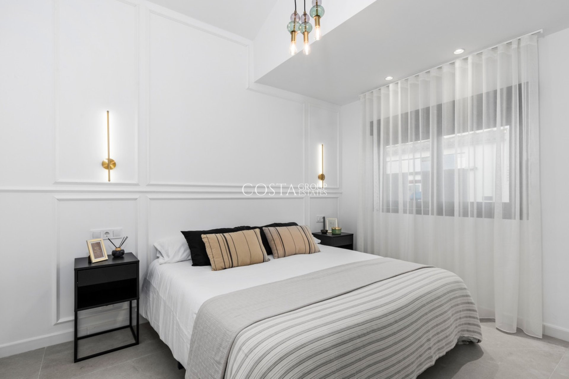 Revente - Villa -
Torrevieja - El Chaparral