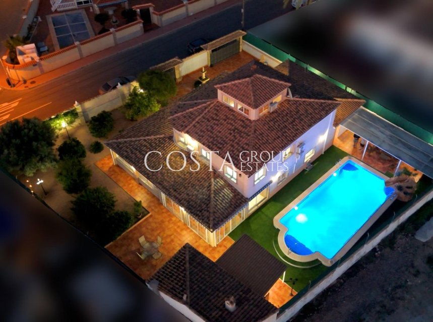 Revente - Villa -
Torrevieja - El Chaparral