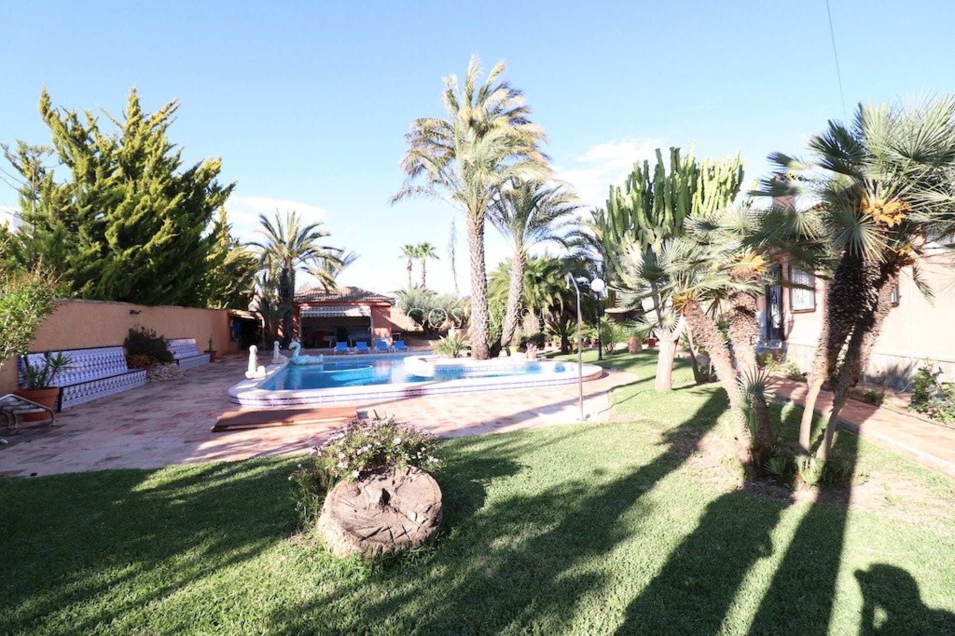 Revente - Villa -
Torrevieja - El Chaparral