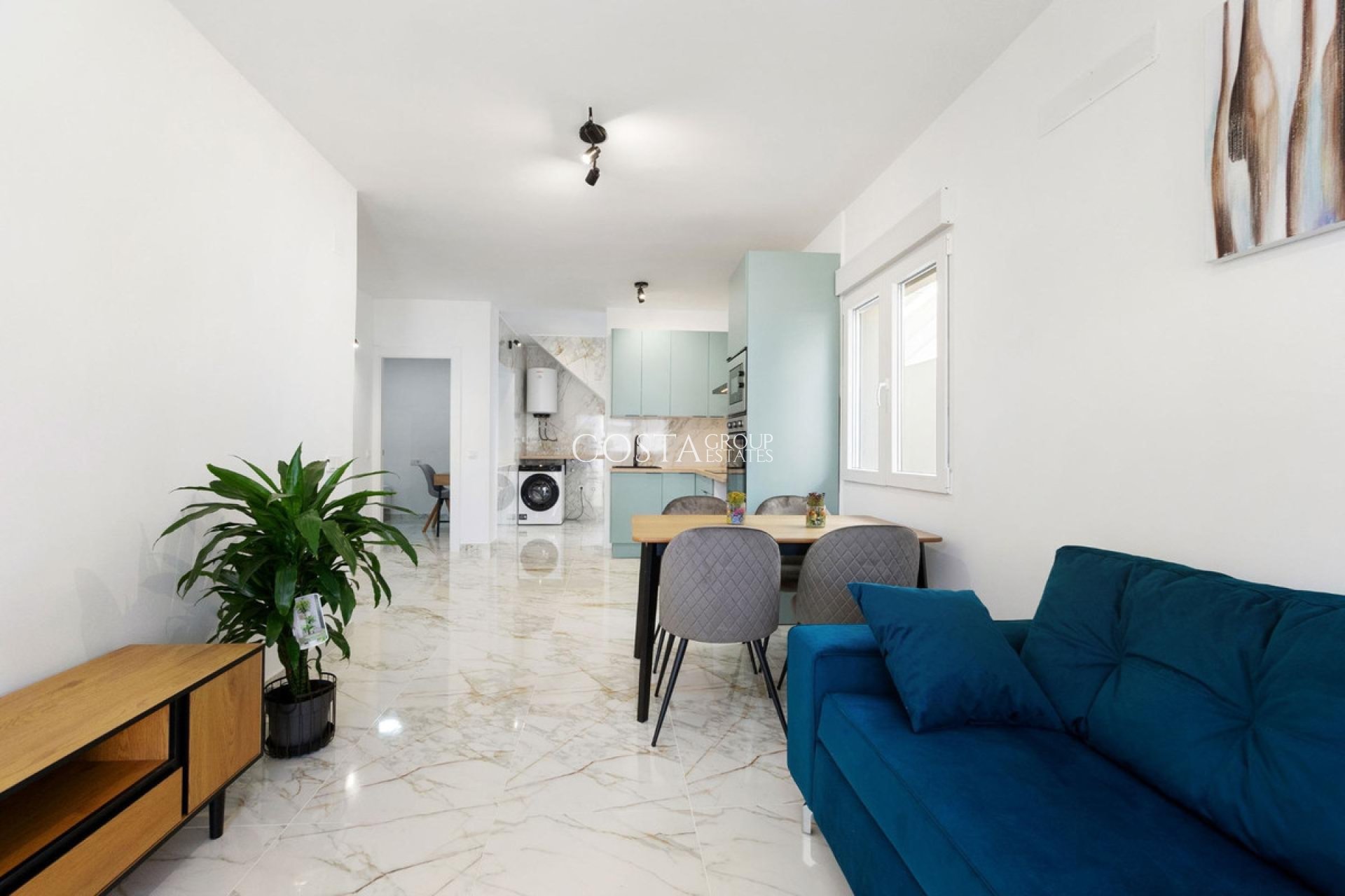 Revente - Villa -
Torrevieja - El Chaparral