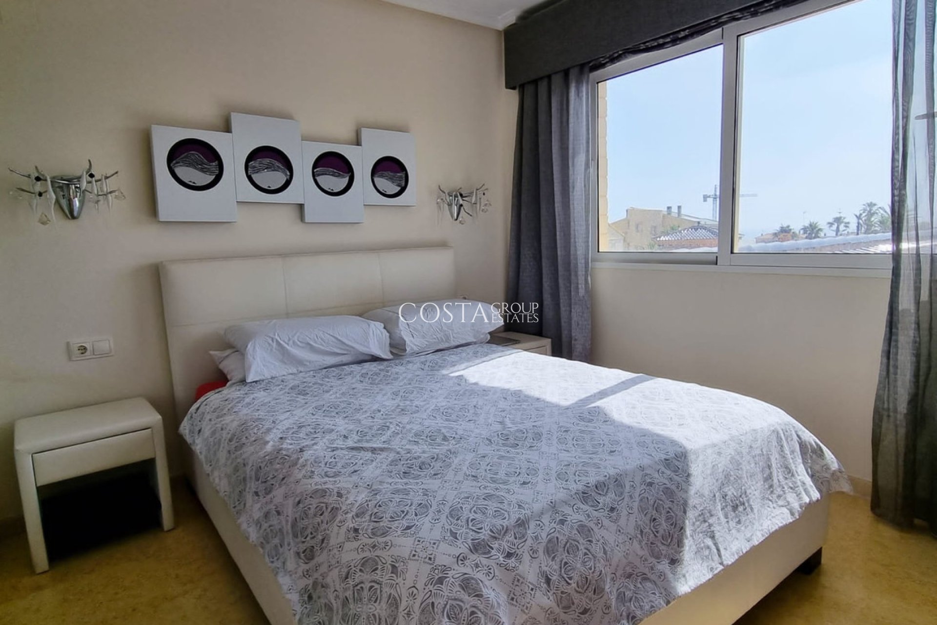 Revente - Villa -
Torrevieja - La Mata