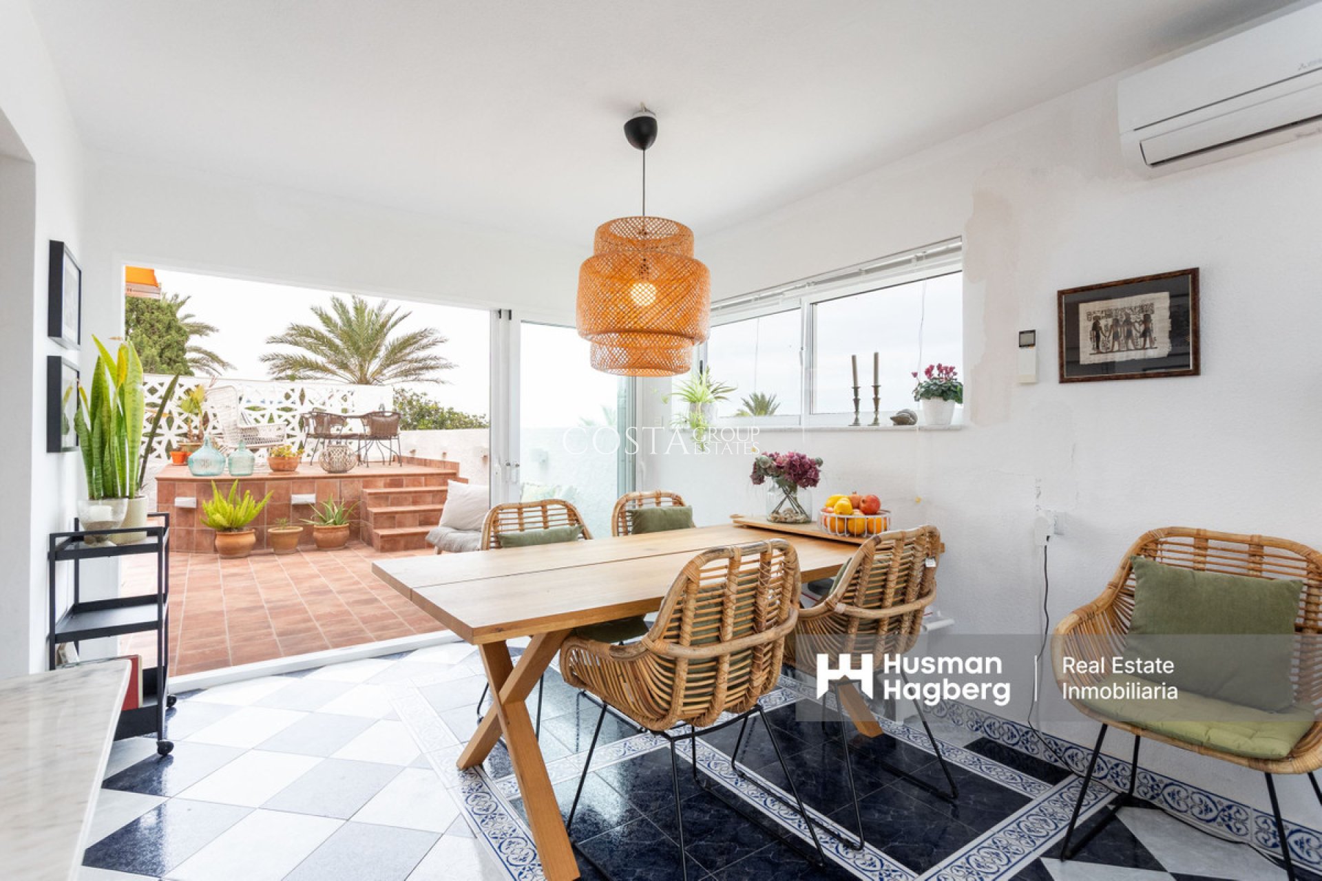 Revente - Villa -
Torrevieja - La Mata