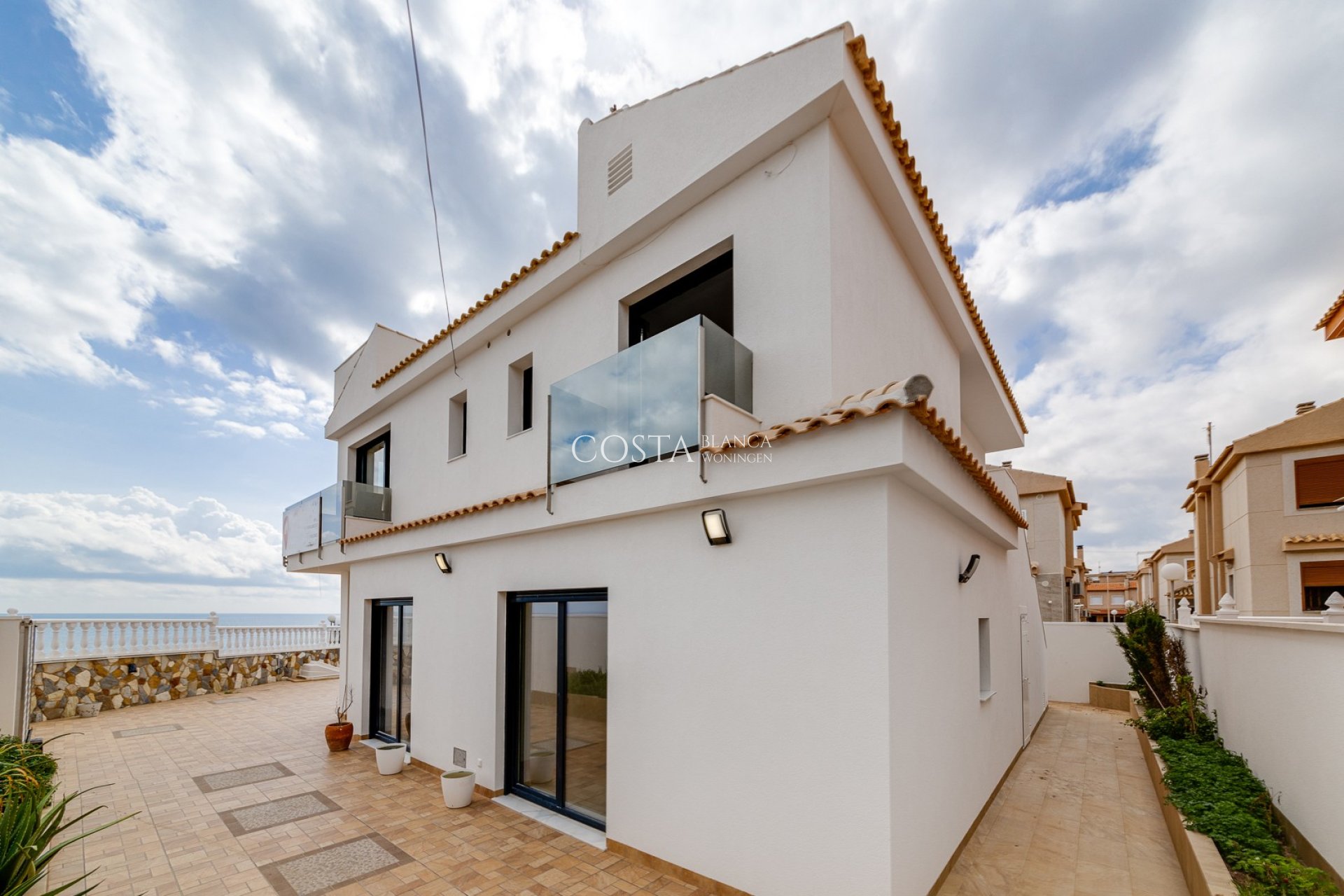 Revente - Villa -
Torrevieja - La Mata