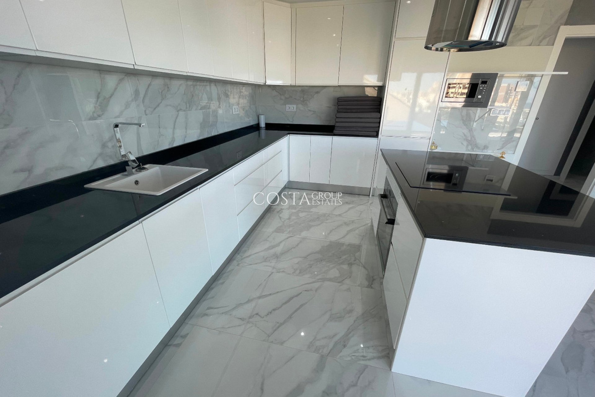 Revente - Villa -
Torrevieja - La Mata