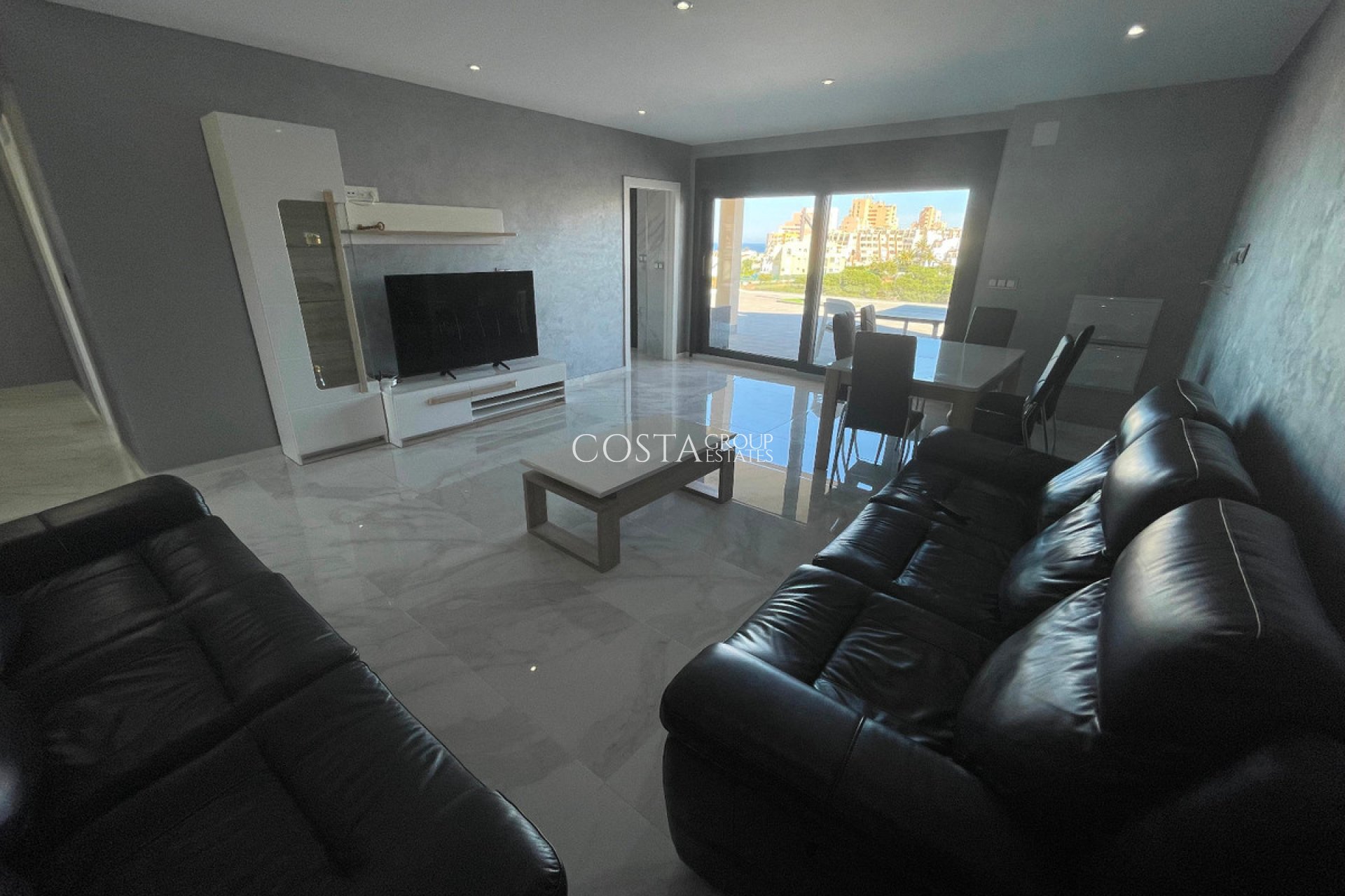 Revente - Villa -
Torrevieja - La Mata