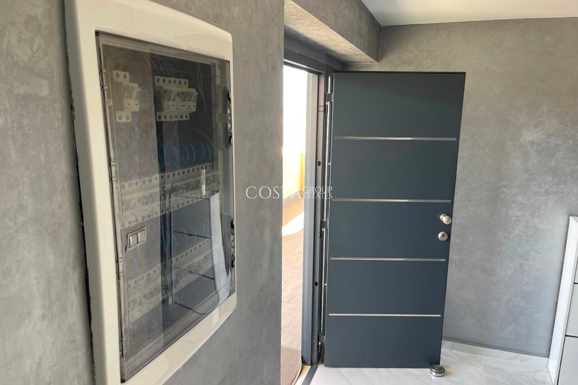 Revente - Villa -
Torrevieja - La Mata