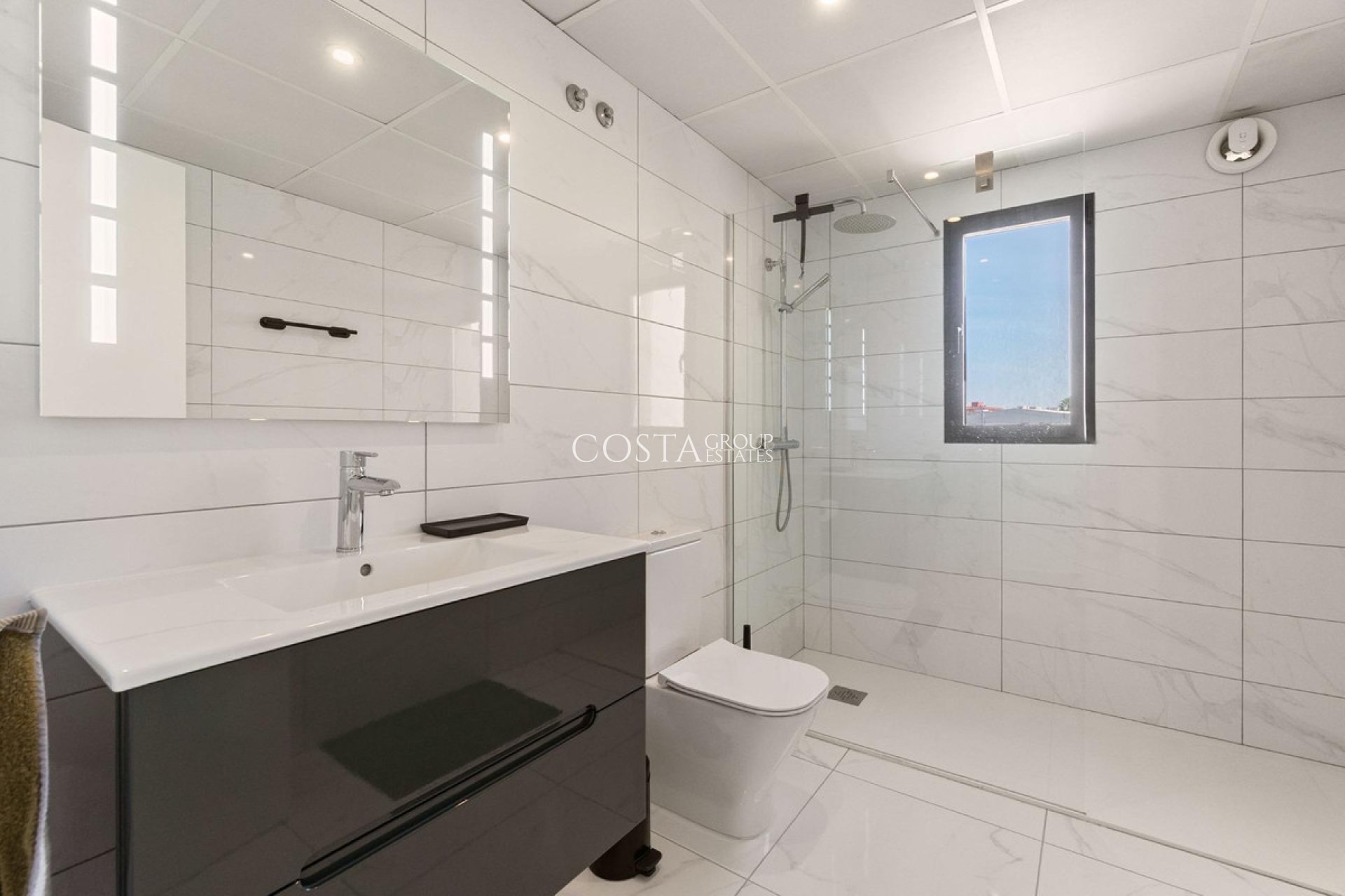 Revente - Villa -
Torrevieja - La Veleta