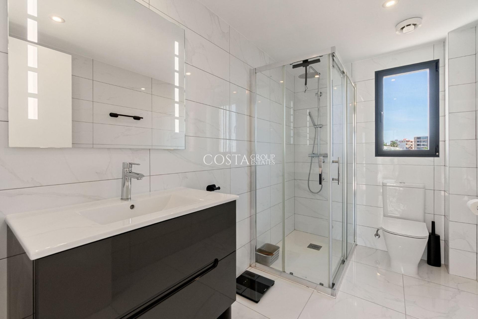 Revente - Villa -
Torrevieja - La Veleta