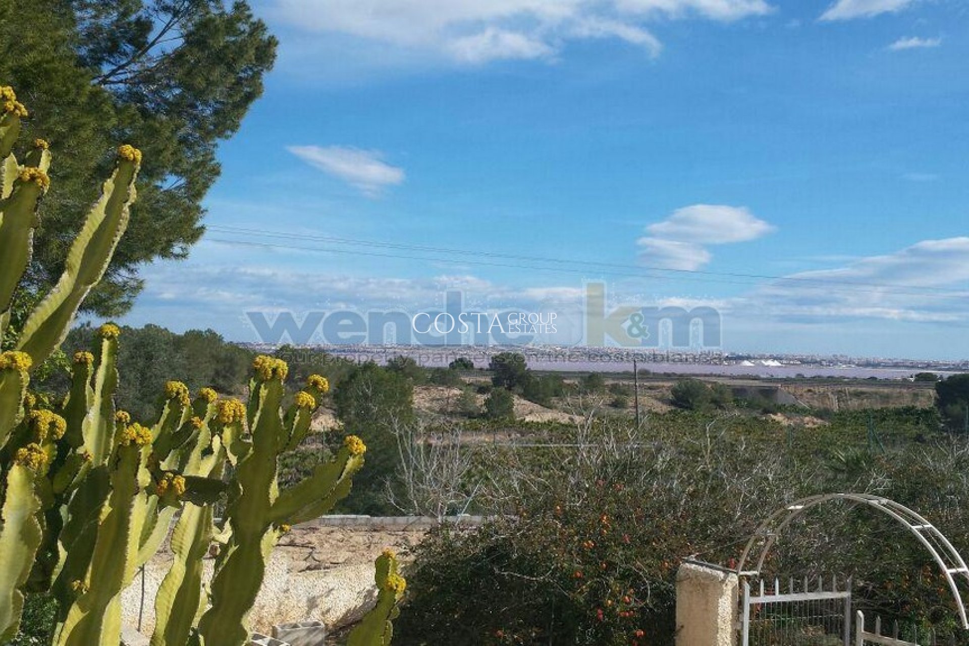 Revente - Villa -
Torrevieja - Los Balcones