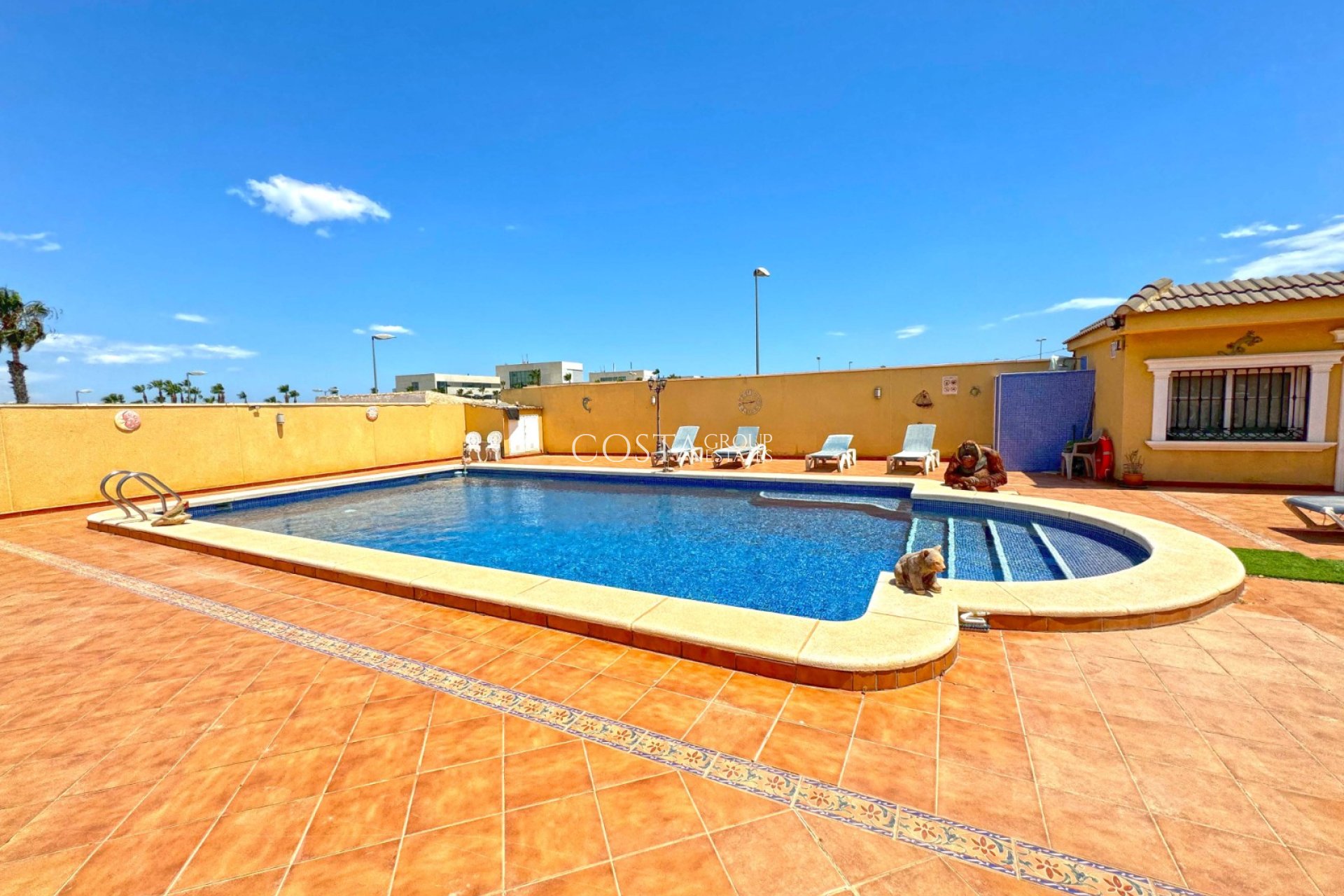 Revente - Villa -
Torrevieja - Los Balcones