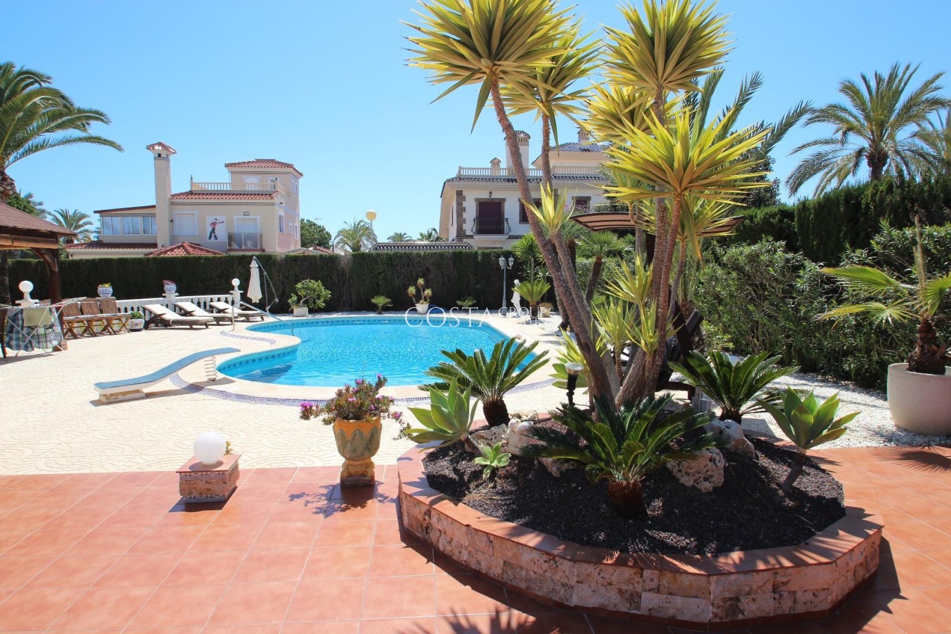 Revente - Villa -
Torrevieja - Punta Prima