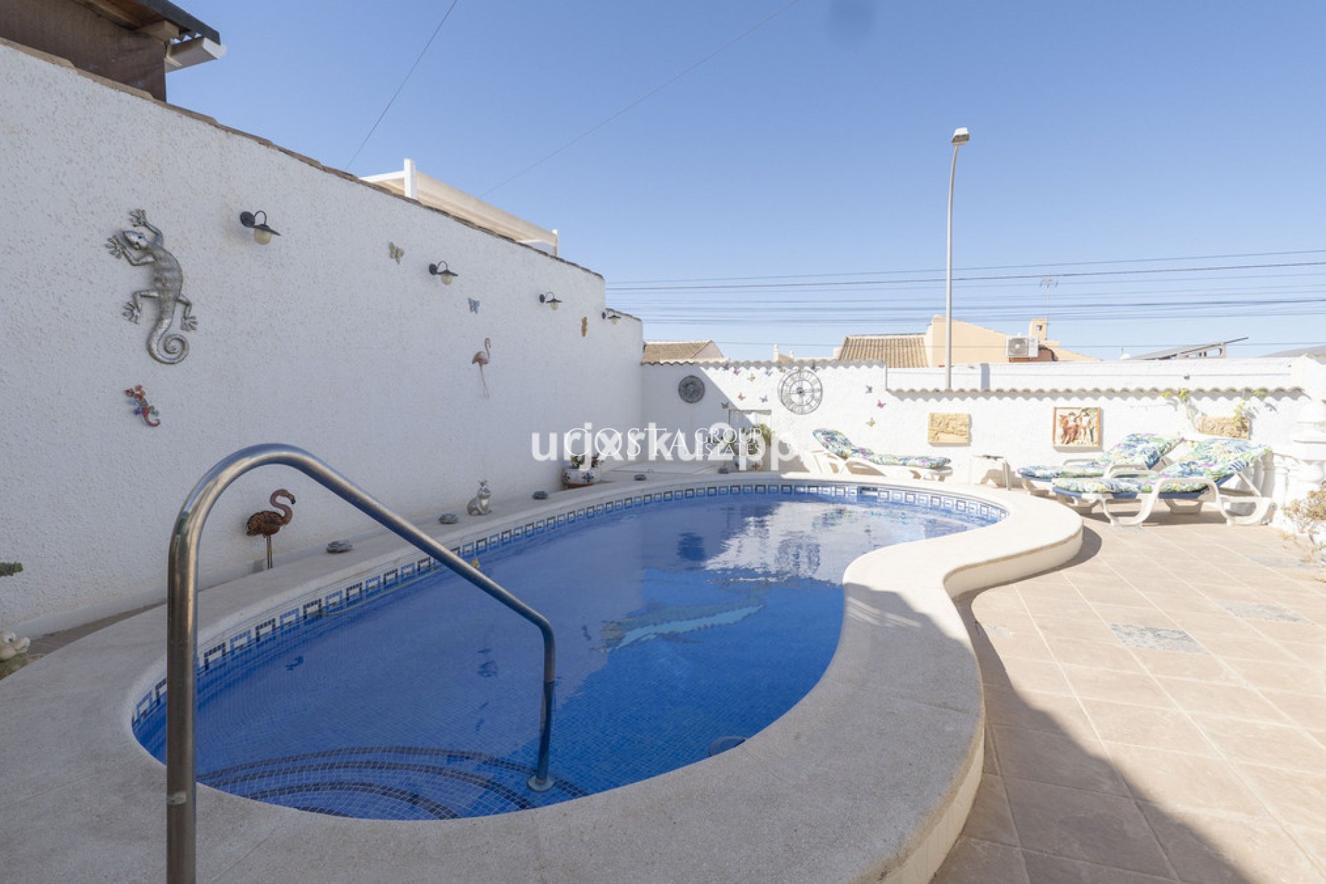 Revente - Villa -
Torrevieja - San Luis