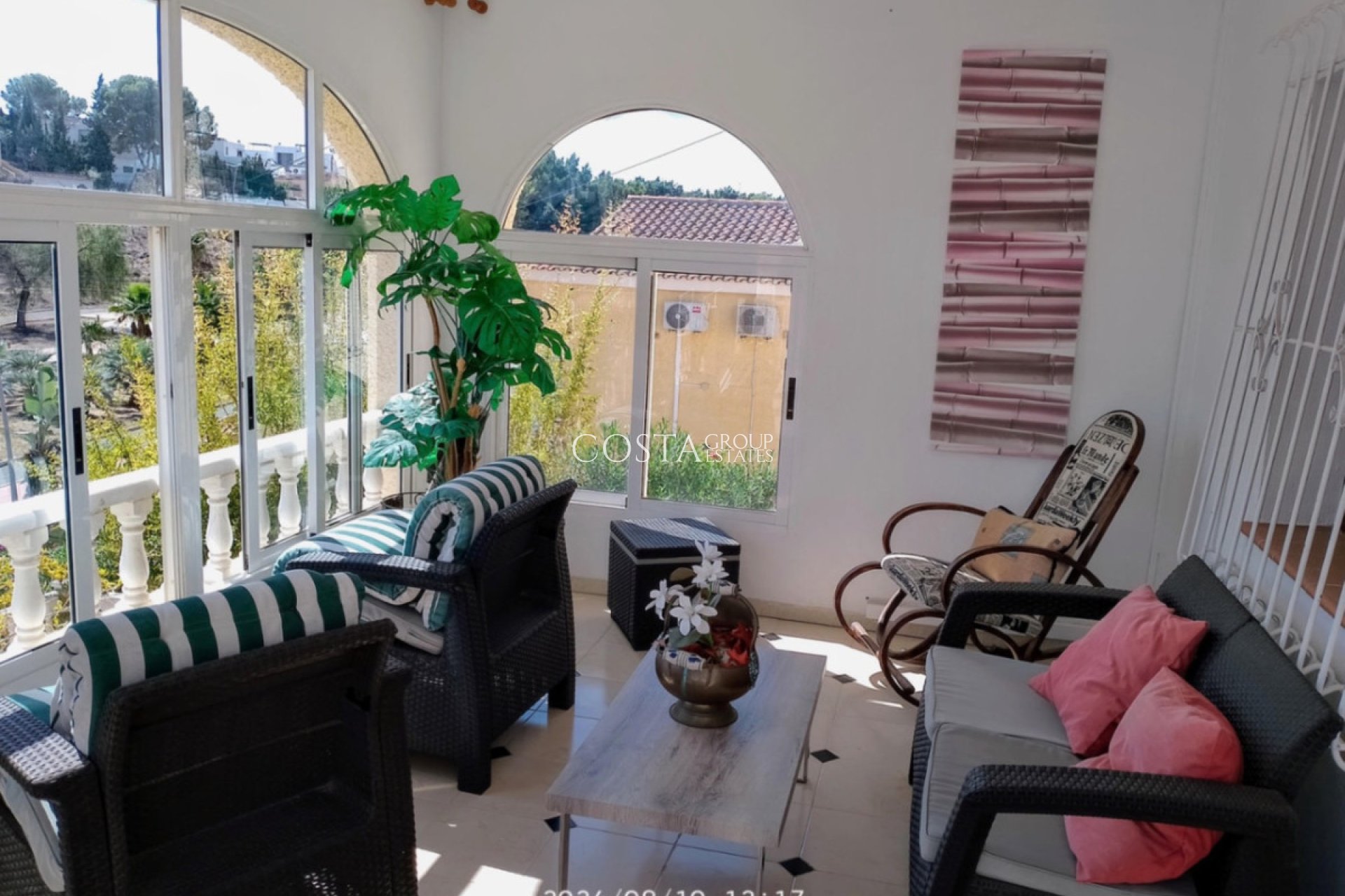 Revente - Villa -
Torrevieja - Torrevieja Centro