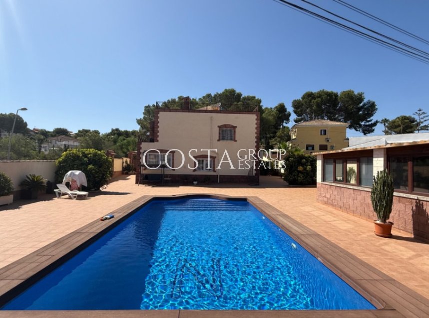 Revente - Villa -
Torrevieja - Torrevieja Centro