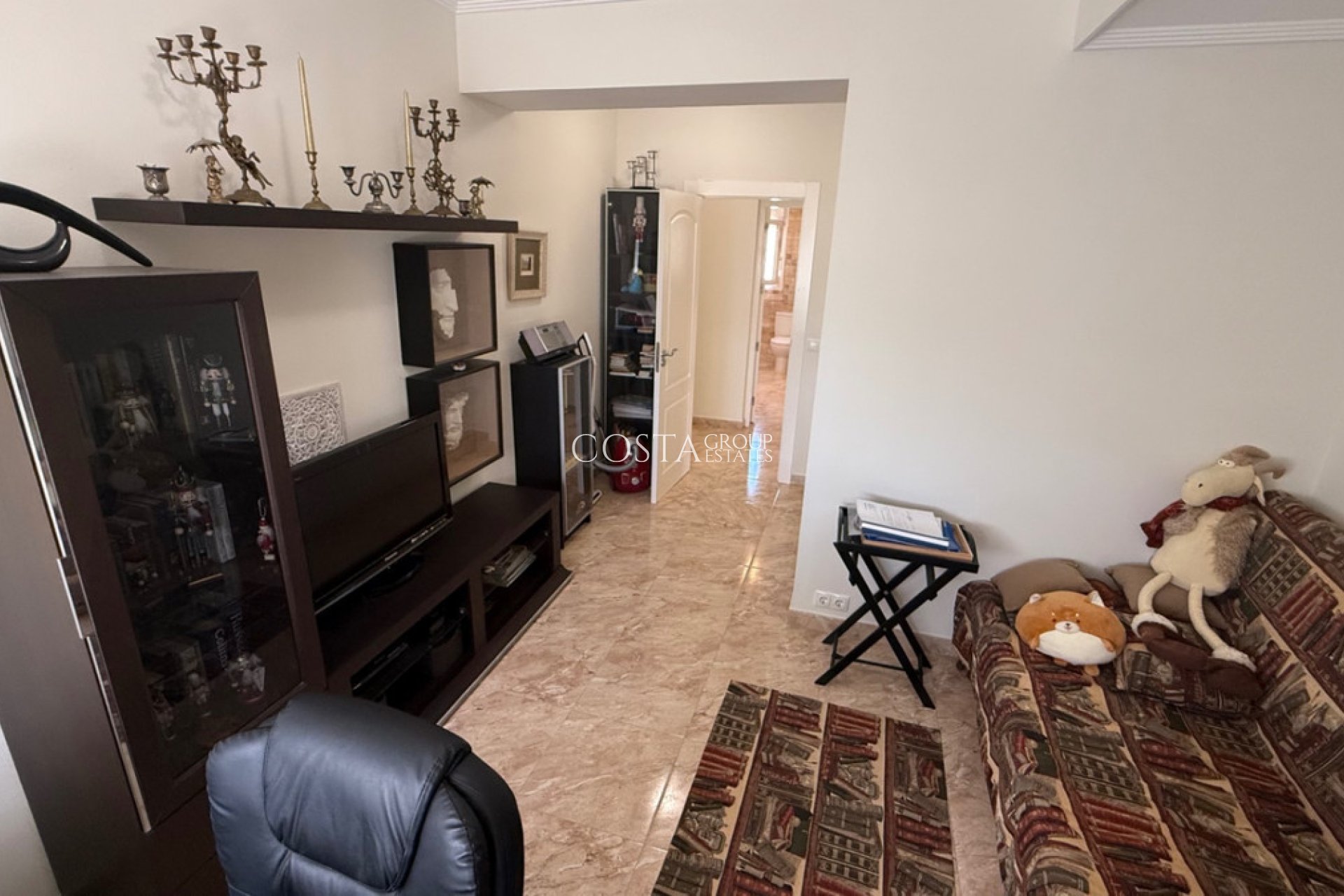 Revente - Villa -
Torrevieja - Torrevieja Centro