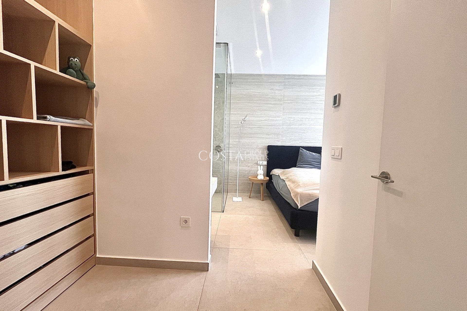 Revente - Villa -
Torrevieja - Torrevieja Centro