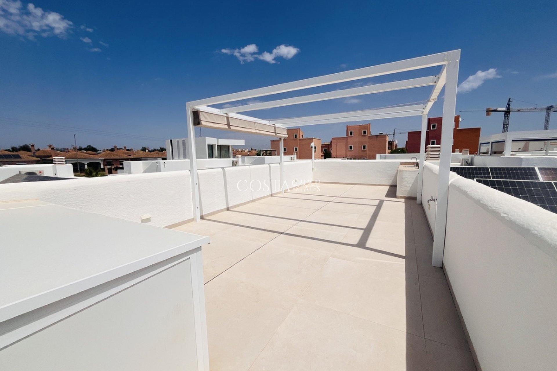 Revente - Villa -
Torrevieja - Torrevieja Centro