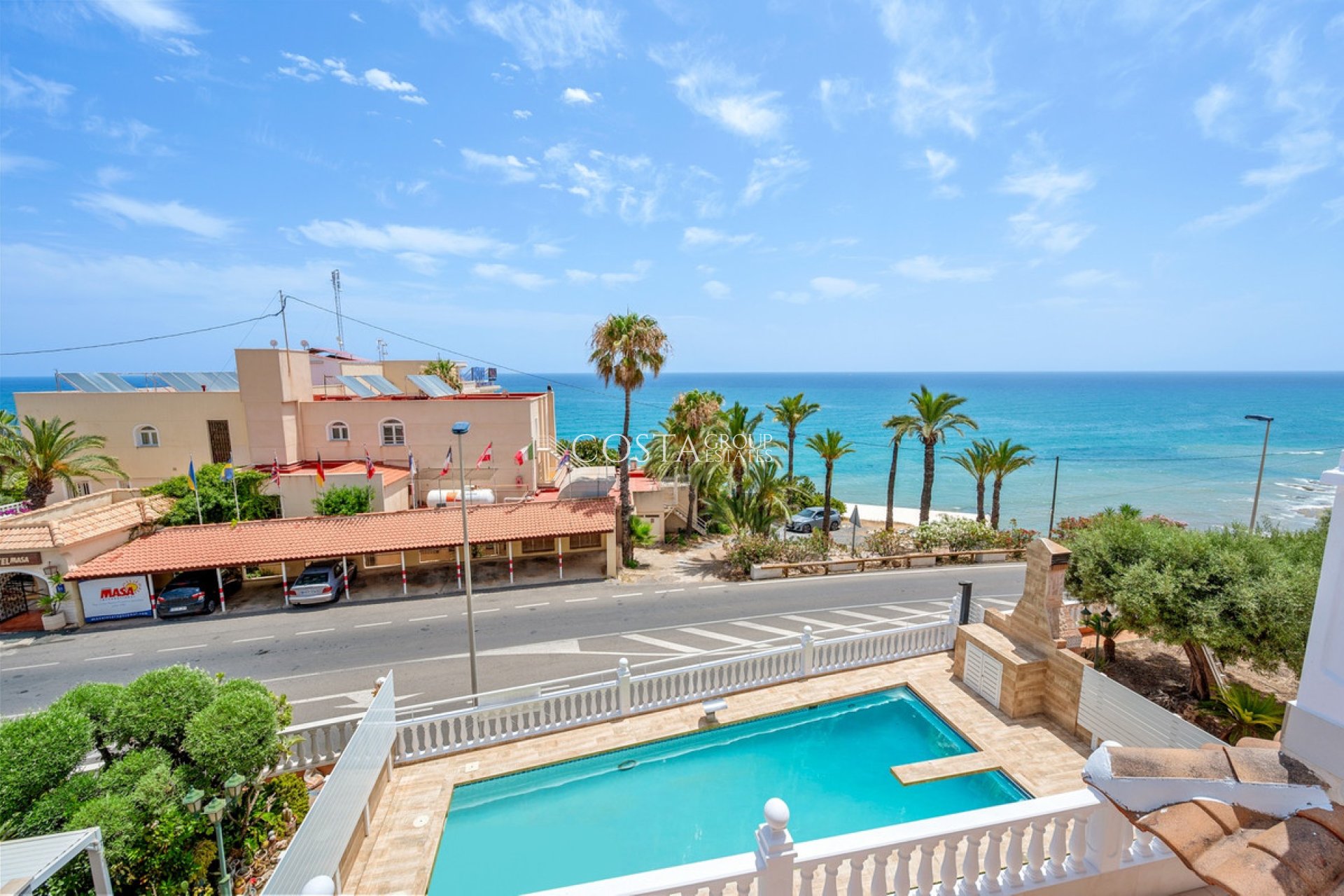 Revente - Villa -
Torrevieja - Torrevieja Centro