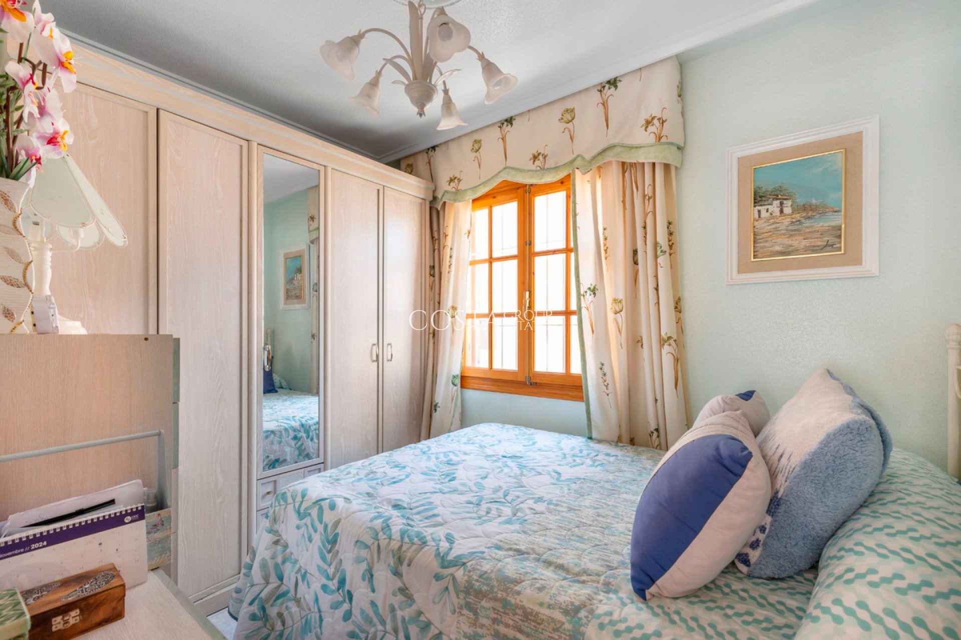 Revente - Villa -
Torrevieja - Torrevieja Centro