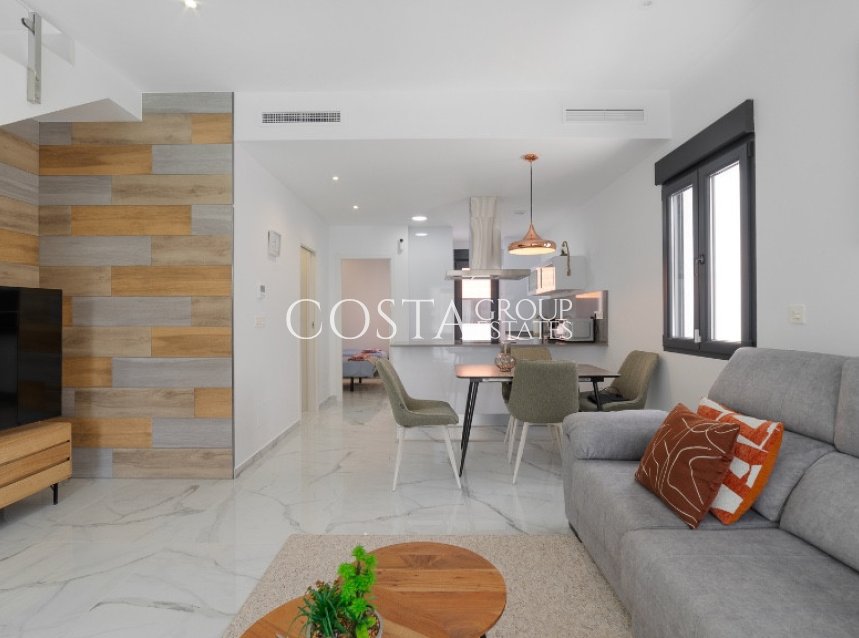 Revente - Villa -
Torrevieja - Torrevieja Centro