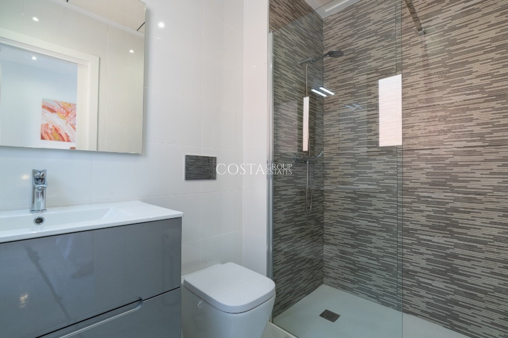 Revente - Villa -
Torrevieja - Torrevieja Centro