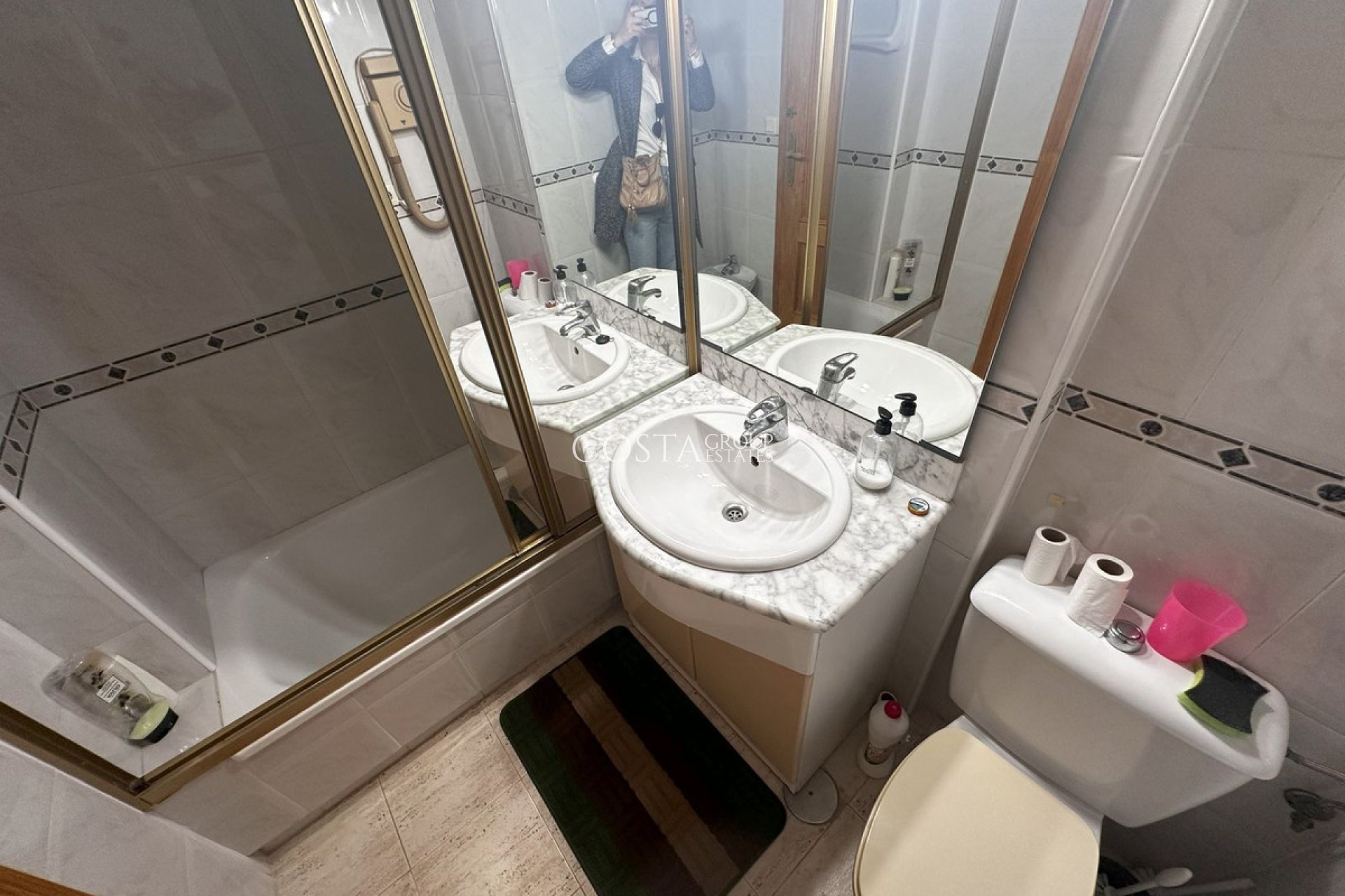 Revente - Villa -
Torrevieja - Torrevieja Centro