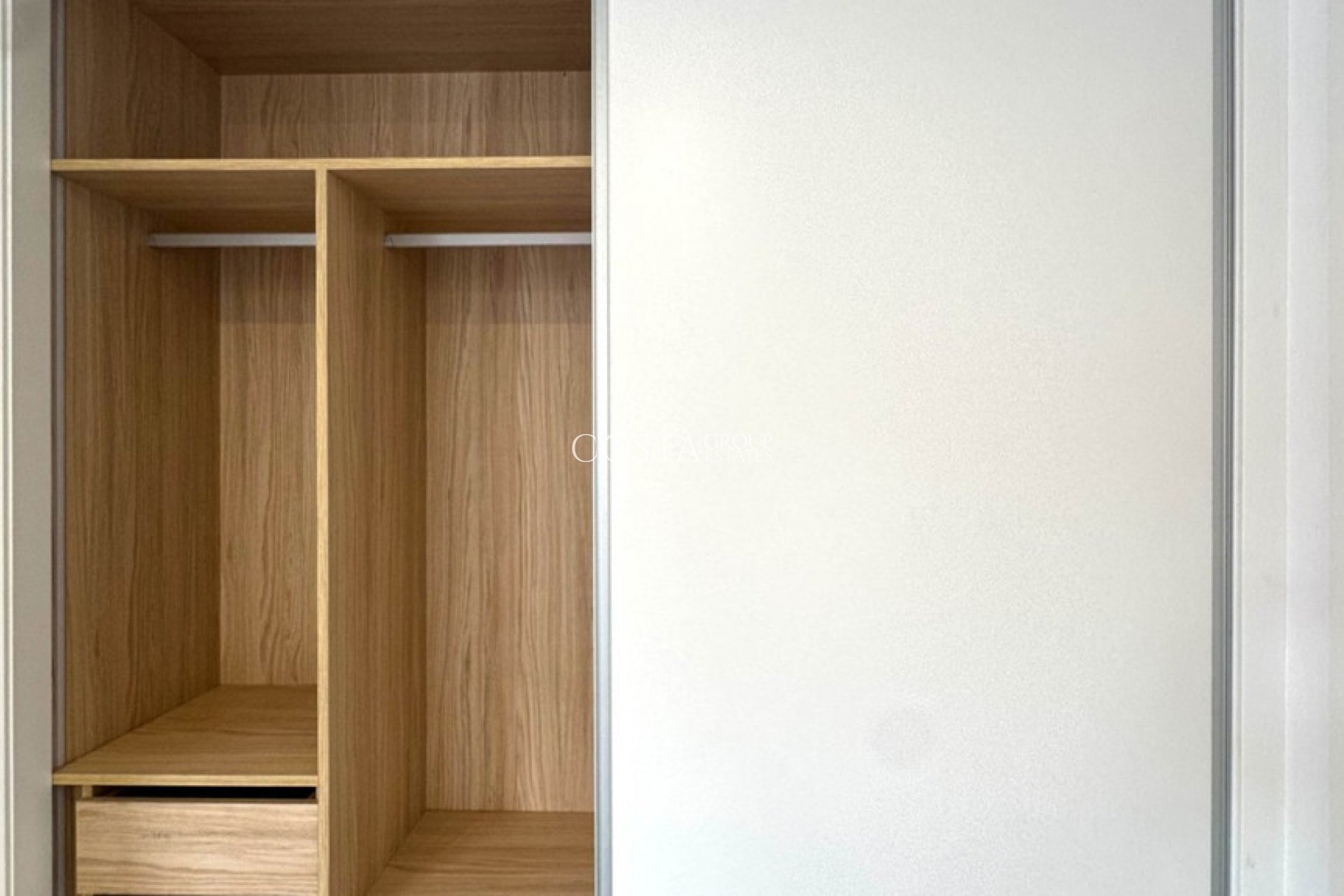 Revente - Villa -
Torrevieja - Torrevieja Centro